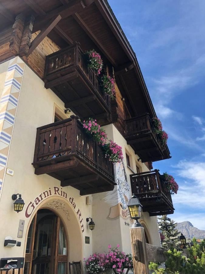 Hotel Garni Rin Da Rin Livigno Exterior photo